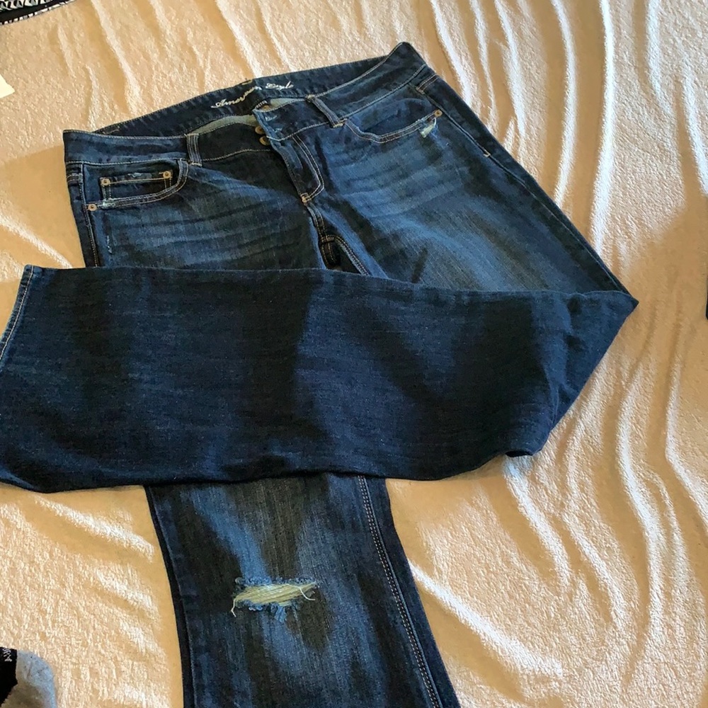 Like new American eagle slight distress